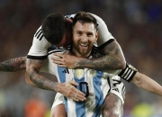 开云体育中国-关于巴塞罗那主场大胜，梅西再次贡献帽子戏法的信息