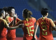 开云体育APP下载-关于世界杯女足赛场上激烈对决，球员们全力以赴的信息