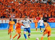 开云体育入口-主场球队战胜对手，晋级半决赛