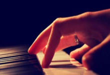 开云体育平台APP-勇士B队横扫热火，麦科勒姆爆发神勇