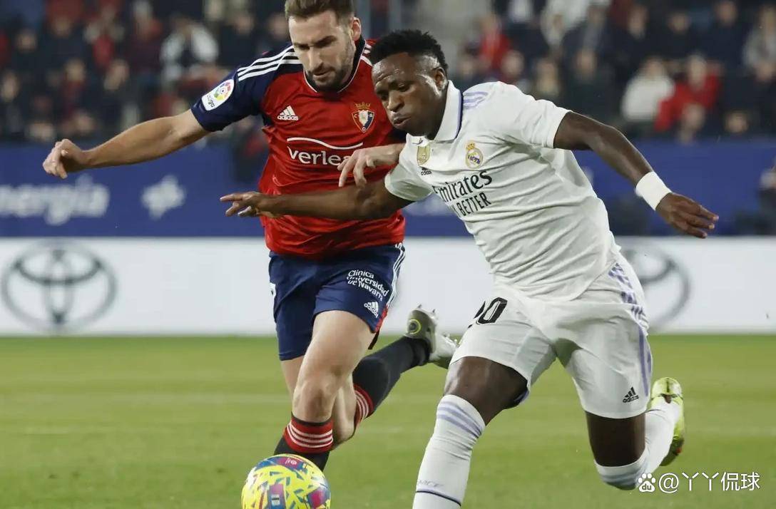 包含奥萨苏纳战平莱万特，小组排名暂居中游的词条