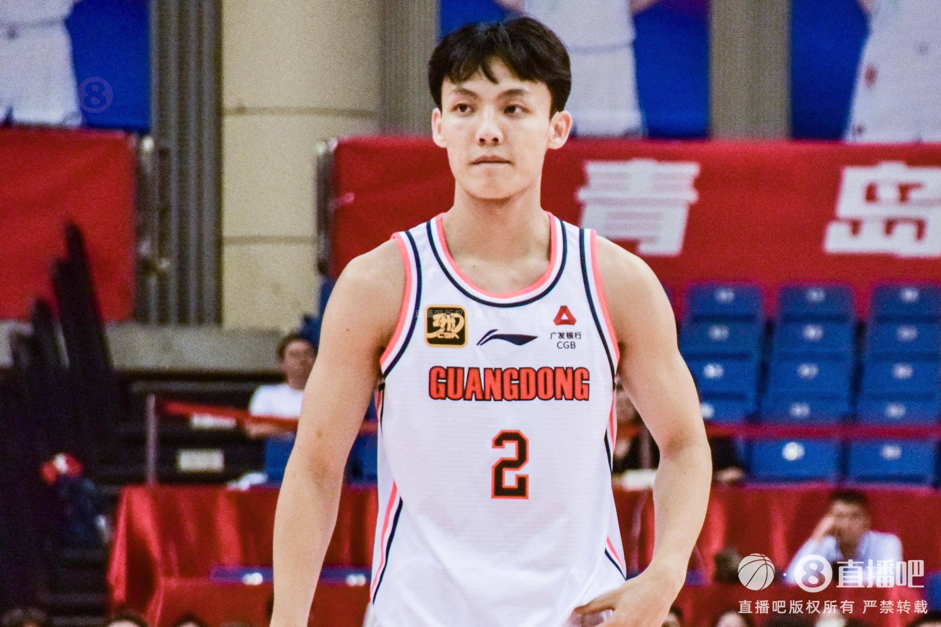 印度球员加入CBA联赛，成为首位外援