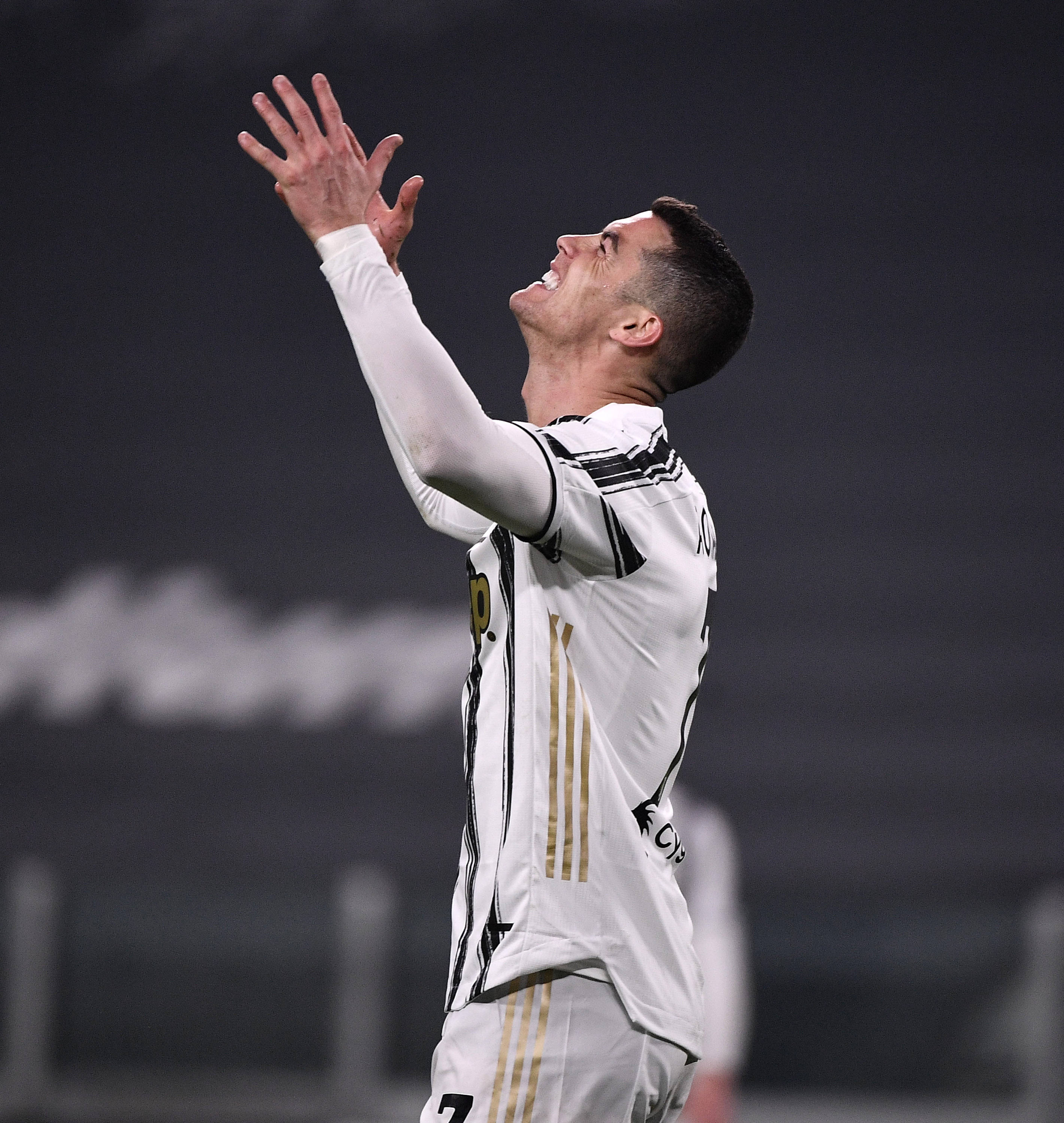 包含克罗托内主场大胜,一鼓作气迎接下一场比赛的词条 包含克罗托内主场大胜,一鼓作气迎接下一场比赛的词条