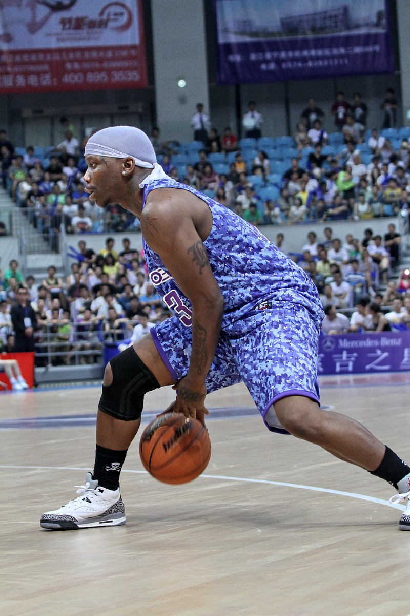 球员们在关键时刻挺身而出展现出色素质的简单介绍 球员们在关键时刻挺身而出展现出色素质的简单介绍