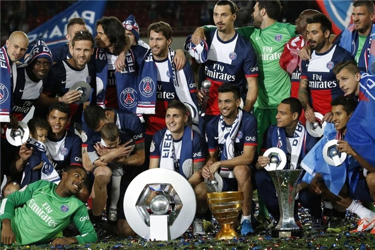 多特蒙德主场大胜国际米兰,豪取欧冠小组首胜 多特蒙德主场大胜国际米兰,豪取欧冠小组首胜