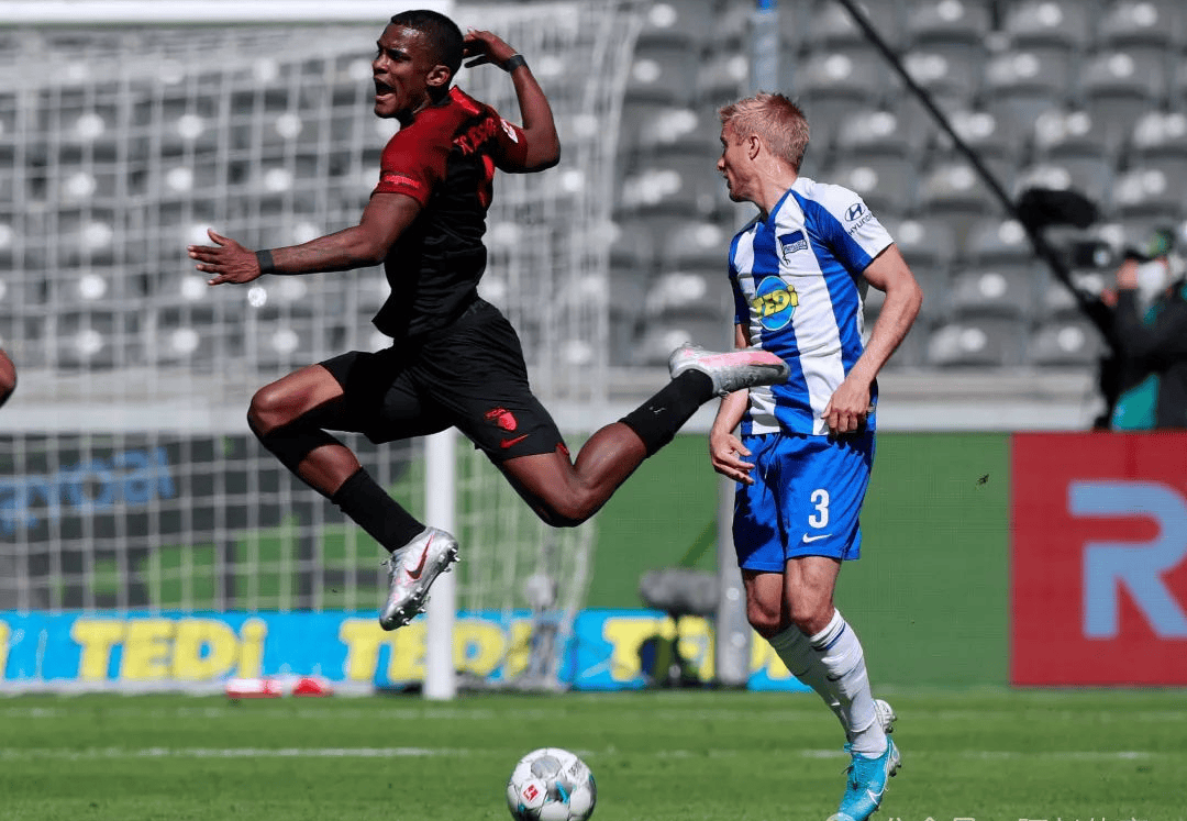 包含柏林赫塔在主场遭受拜仁慕尼黑的逆转攻势的词条 包含柏林赫塔在主场遭受拜仁慕尼黑的逆转攻势的词条