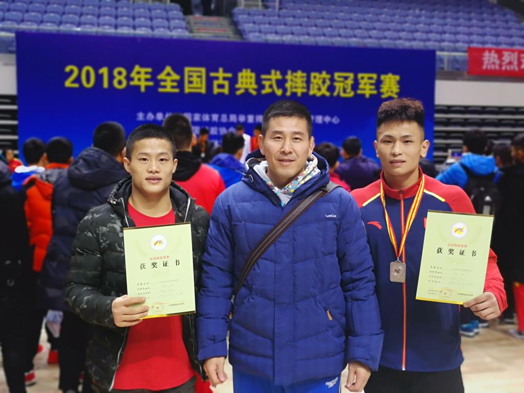 激烈角逐中诞生新星，谁将崭露头角的简单介绍