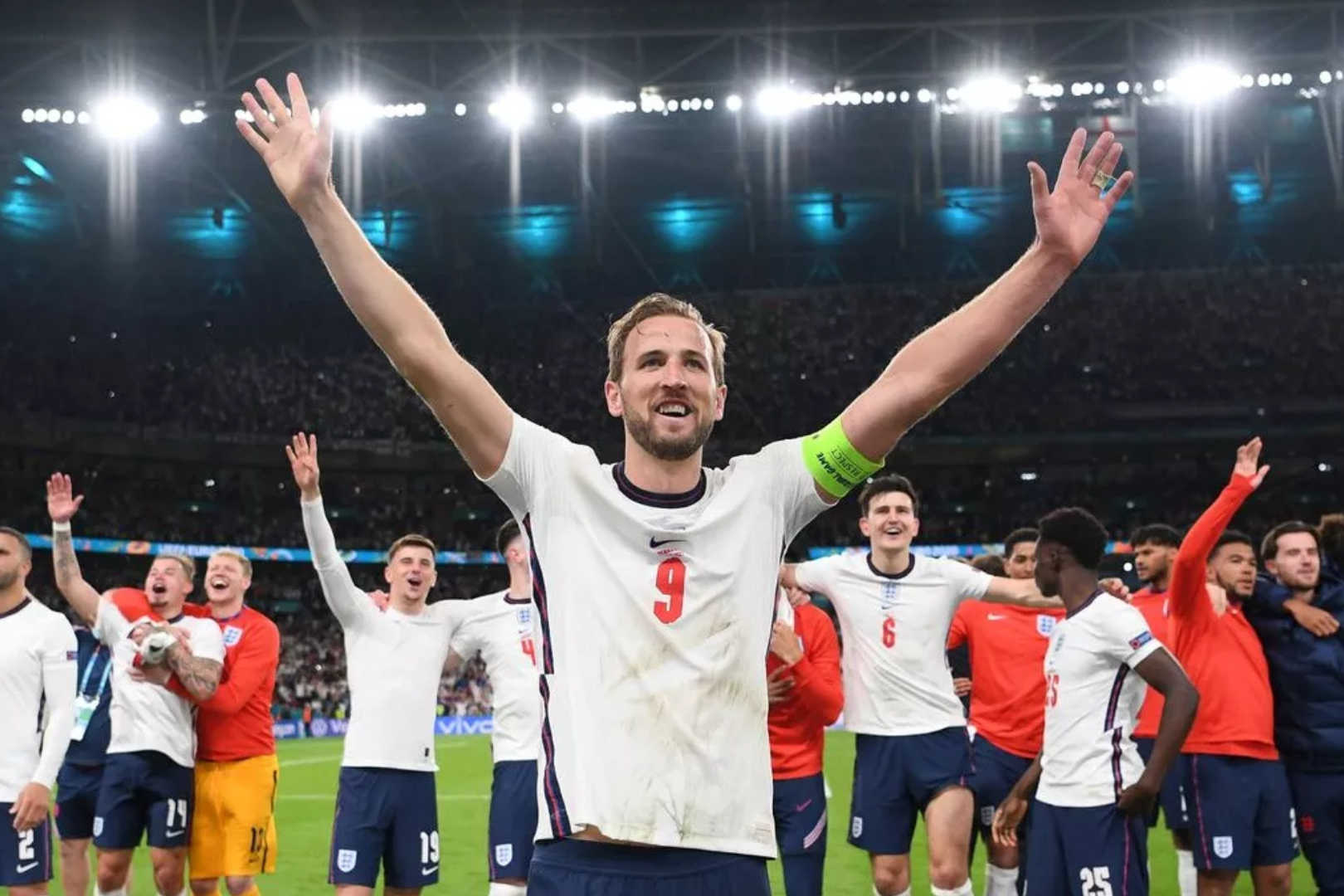 包含乌克兰淘汰对手，实现逆袭晋级的词条