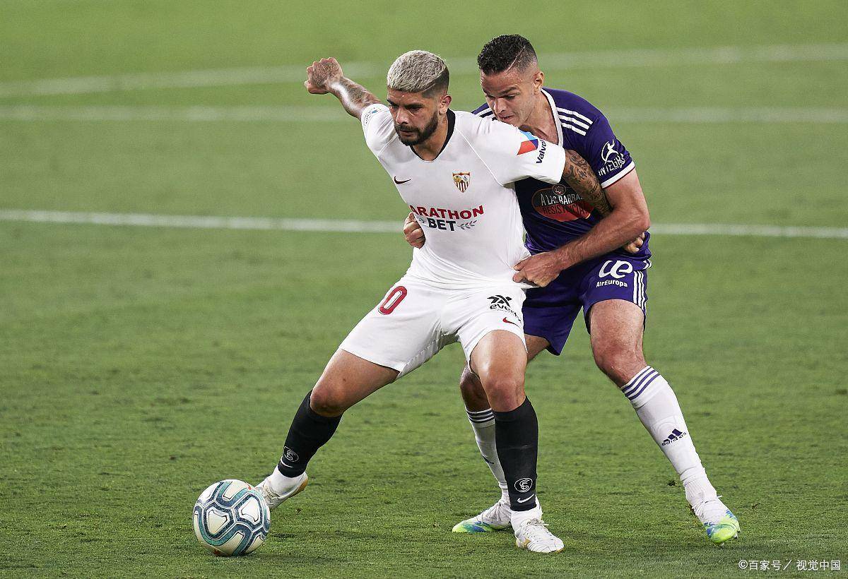 包含比利亚雷亚尔战平拉科鲁尼亚，保持不败的词条