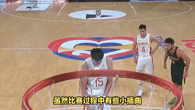 韩国球队赢下比赛，赢得掌声和赞誉