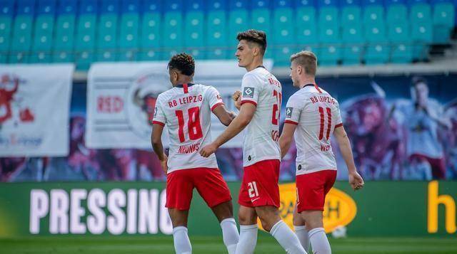 关于霍芬海姆逼平对手,表现平稳的信息 关于霍芬海姆逼平对手,表现平稳的信息