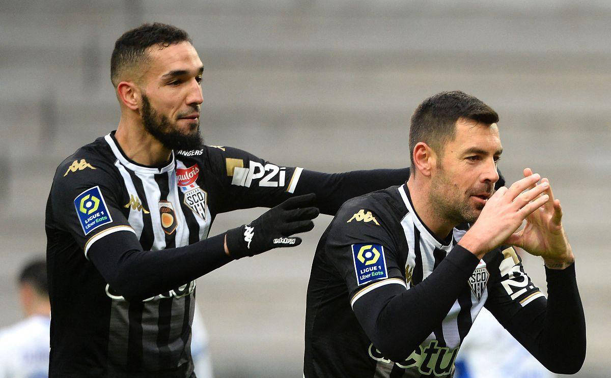 南特在客场战胜了昂热,取得了宝贵的三分的简单介绍 南特在客场战胜了昂热,取得了宝贵的三分的简单介绍