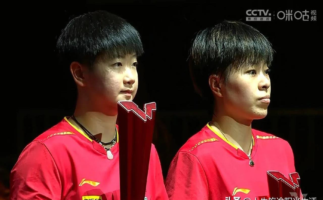 精彩对决！两国运动员争夺第一名