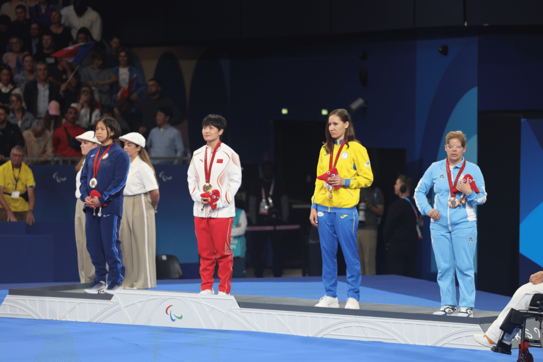 柔道女子团体比赛,法国队夺得金牌 柔道女子团体比赛,法国队夺得金牌