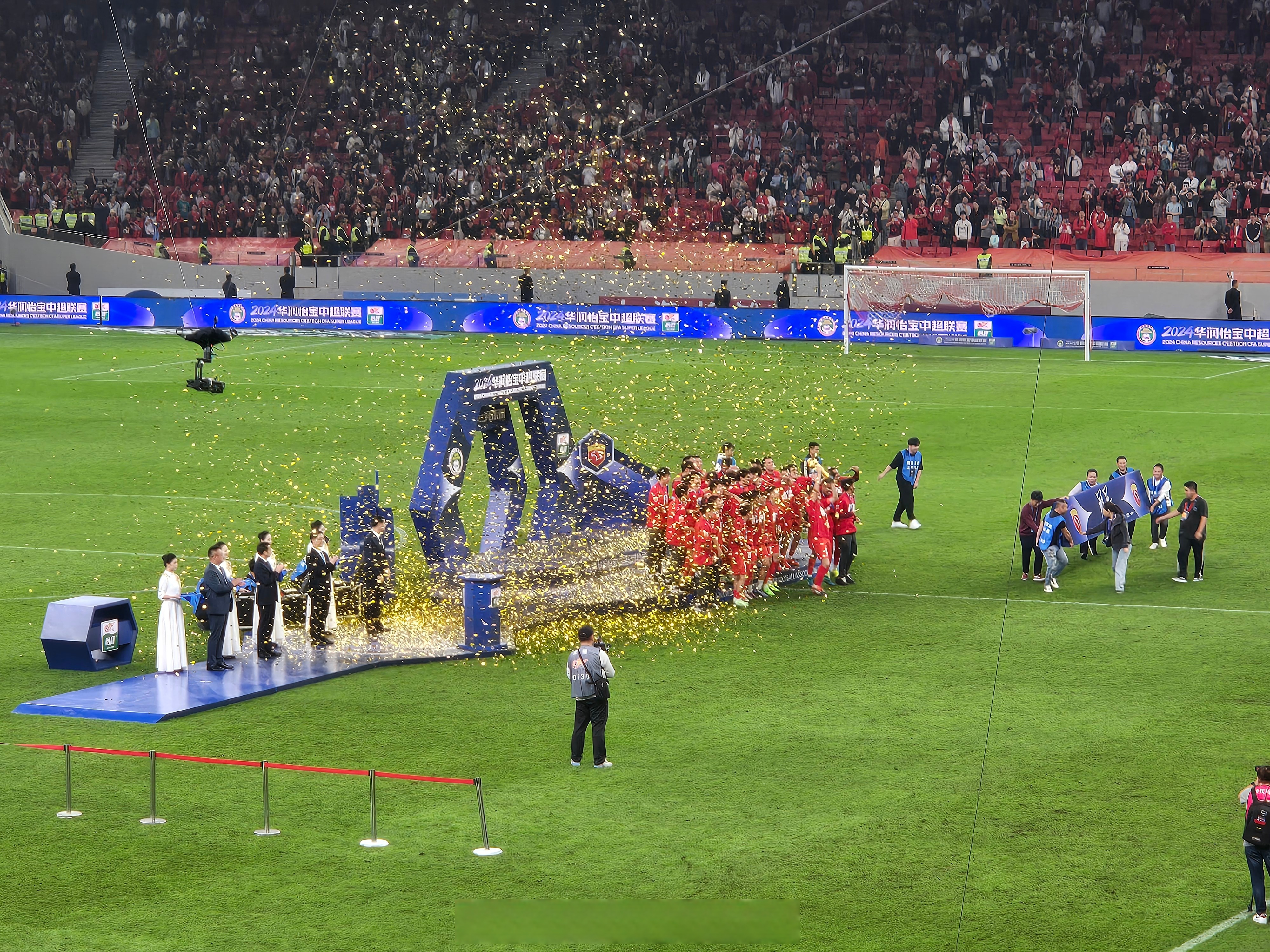 包含上海上港备战国际比赛,士气高涨备战的词条 包含上海上港备战国际比赛,士气高涨备战的词条