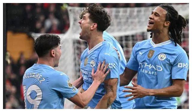 汉堡球星五项佳绩，德国联赛战局诡异多变的简单介绍