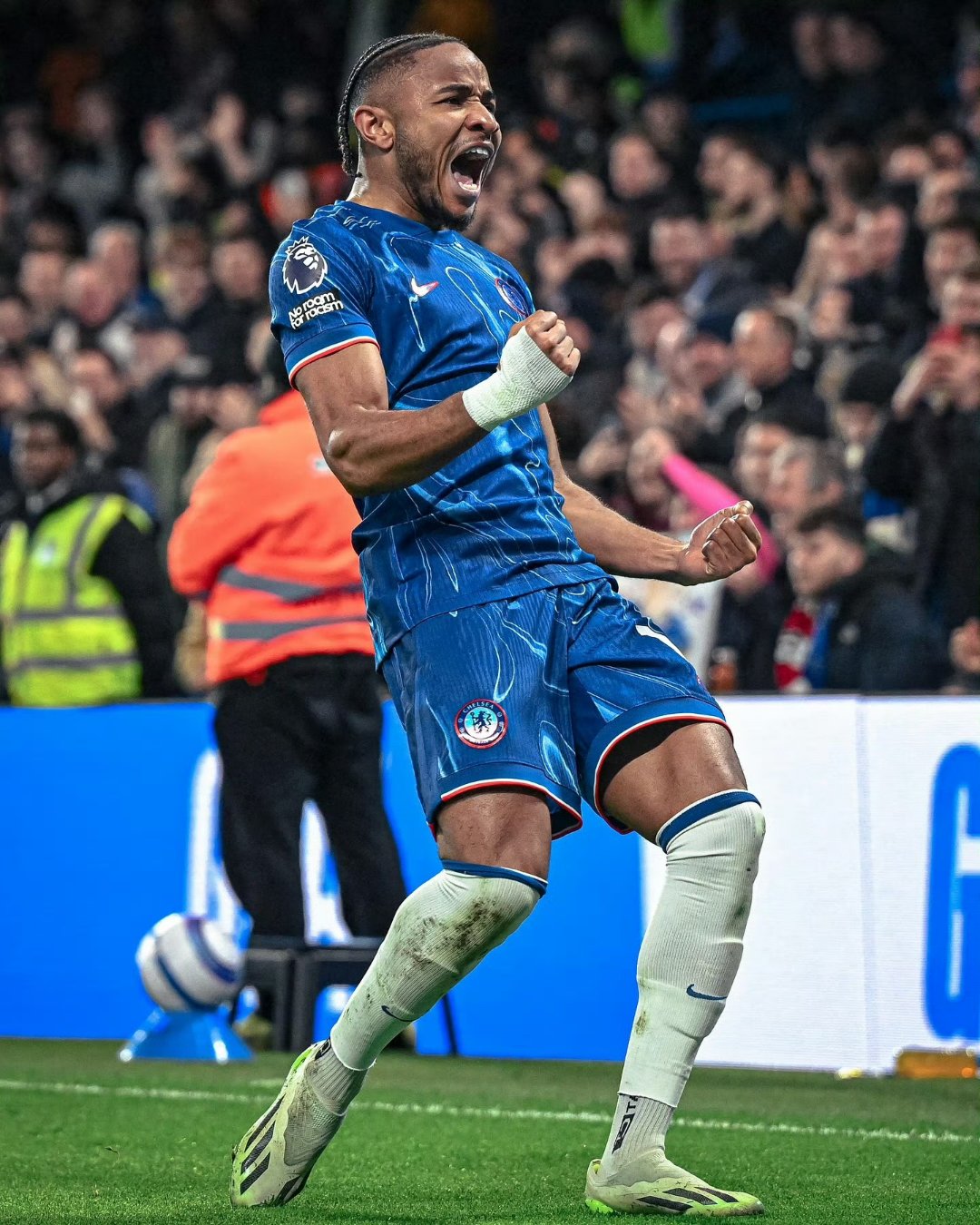 英超：切尔西在主场激战，战胜对手获胜