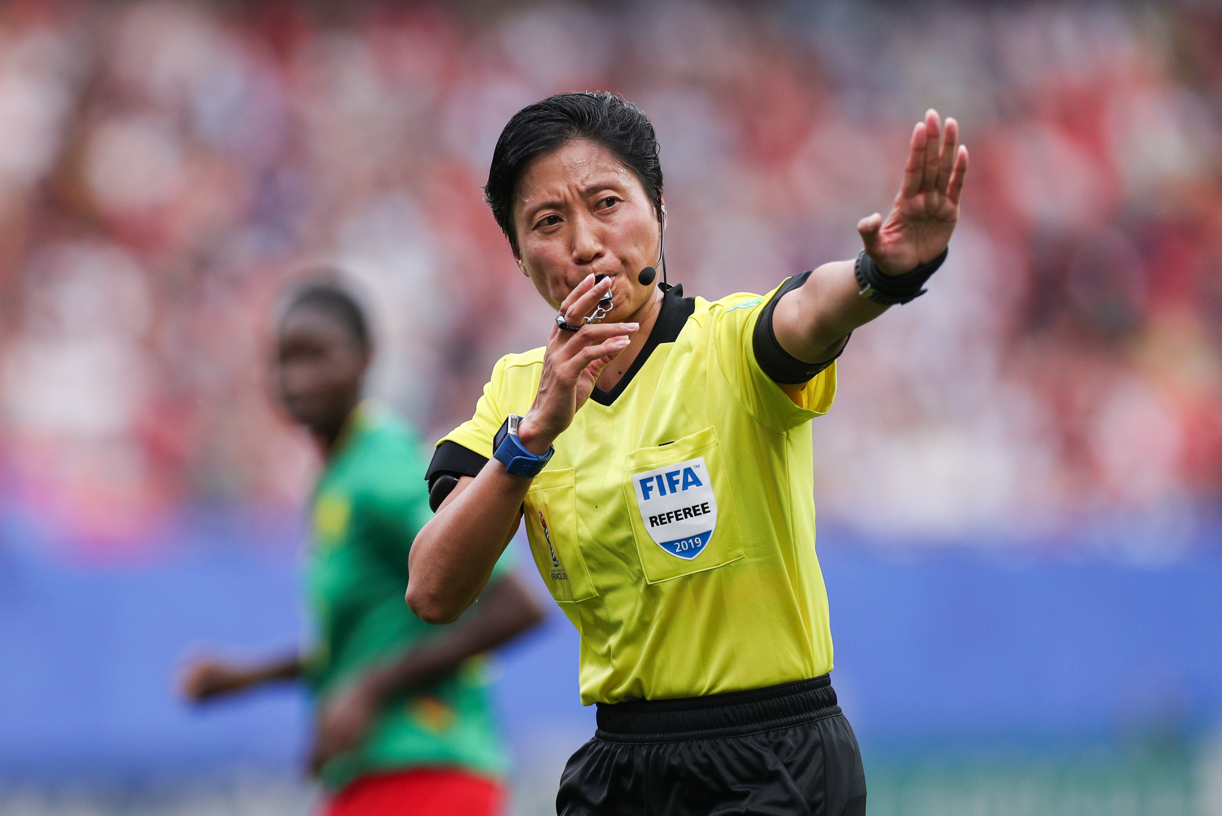 关于瓦朗谢纳新教练履新，球队未来走向备受关注的信息