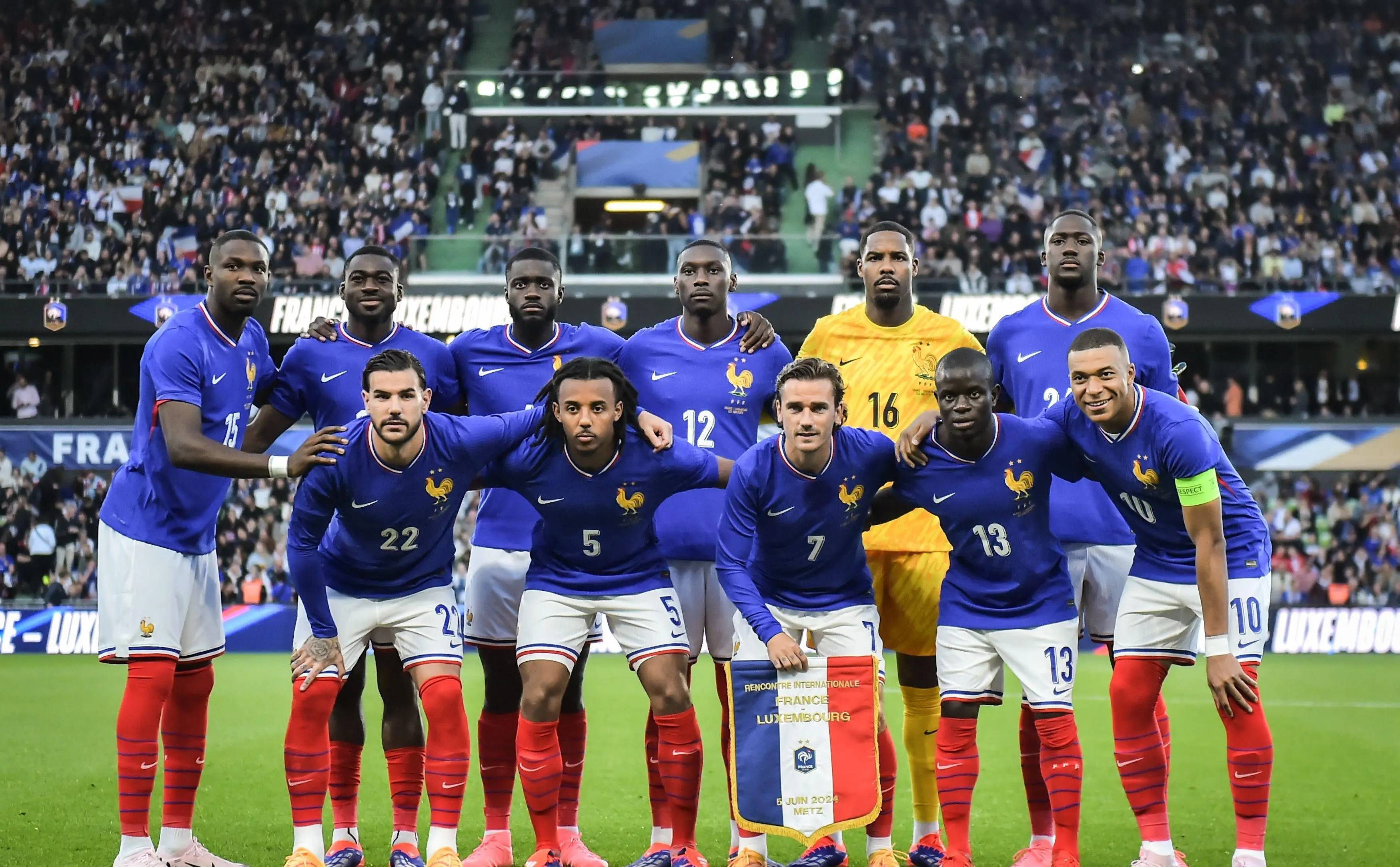 瑞士队备战与克罗地亚展开对决，实力较量激烈