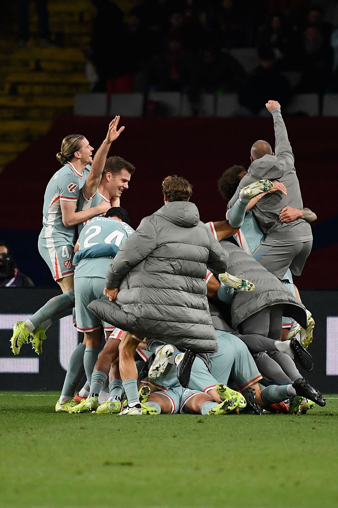 面对巴萨，巴萨上演胶着一战