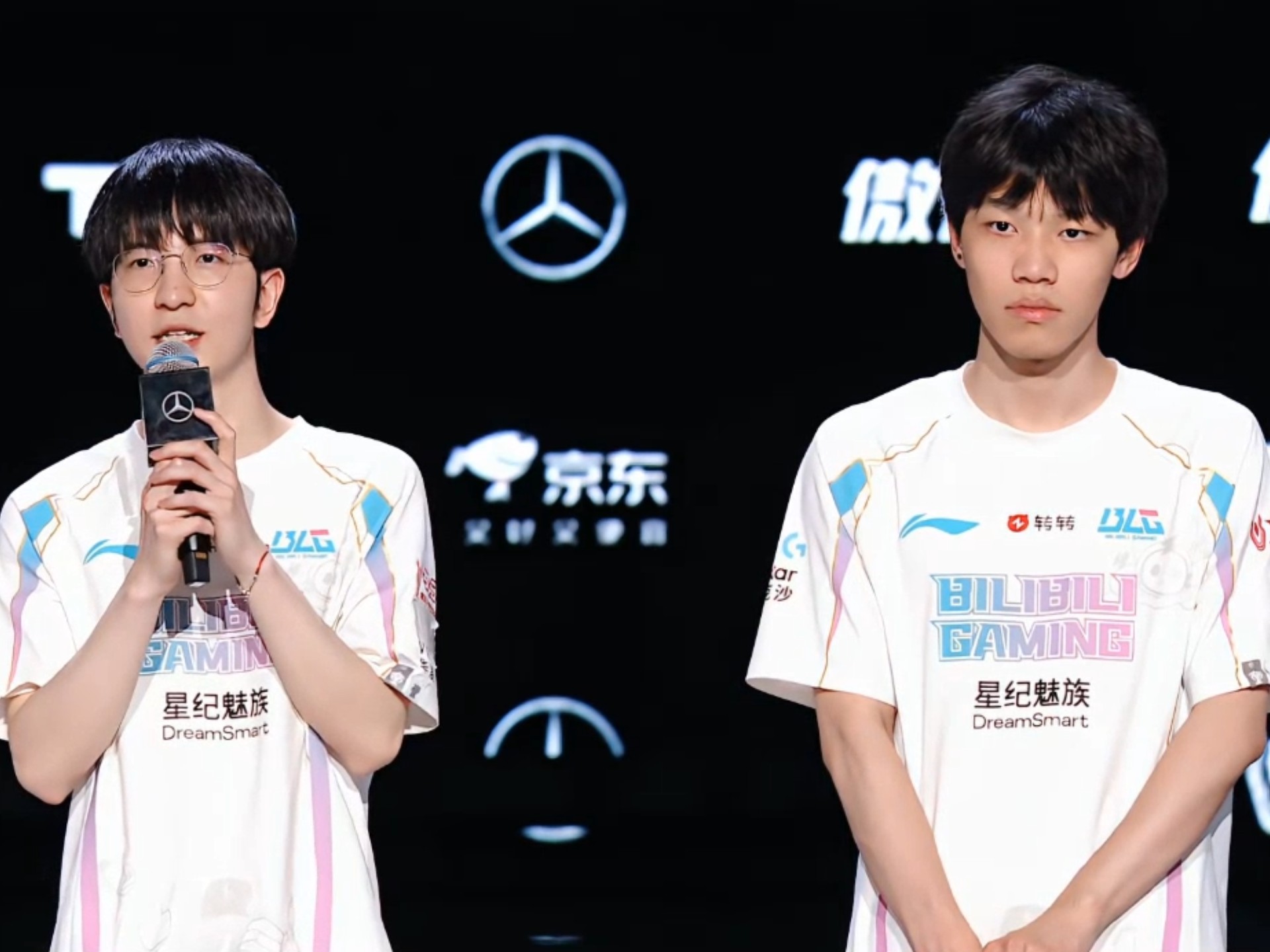 DK翻盘BLG,Faker拿下关键大龙入围赛3:2(柏林) DK翻盘BLG,Faker拿下关键大龙入围赛3:2(柏林)