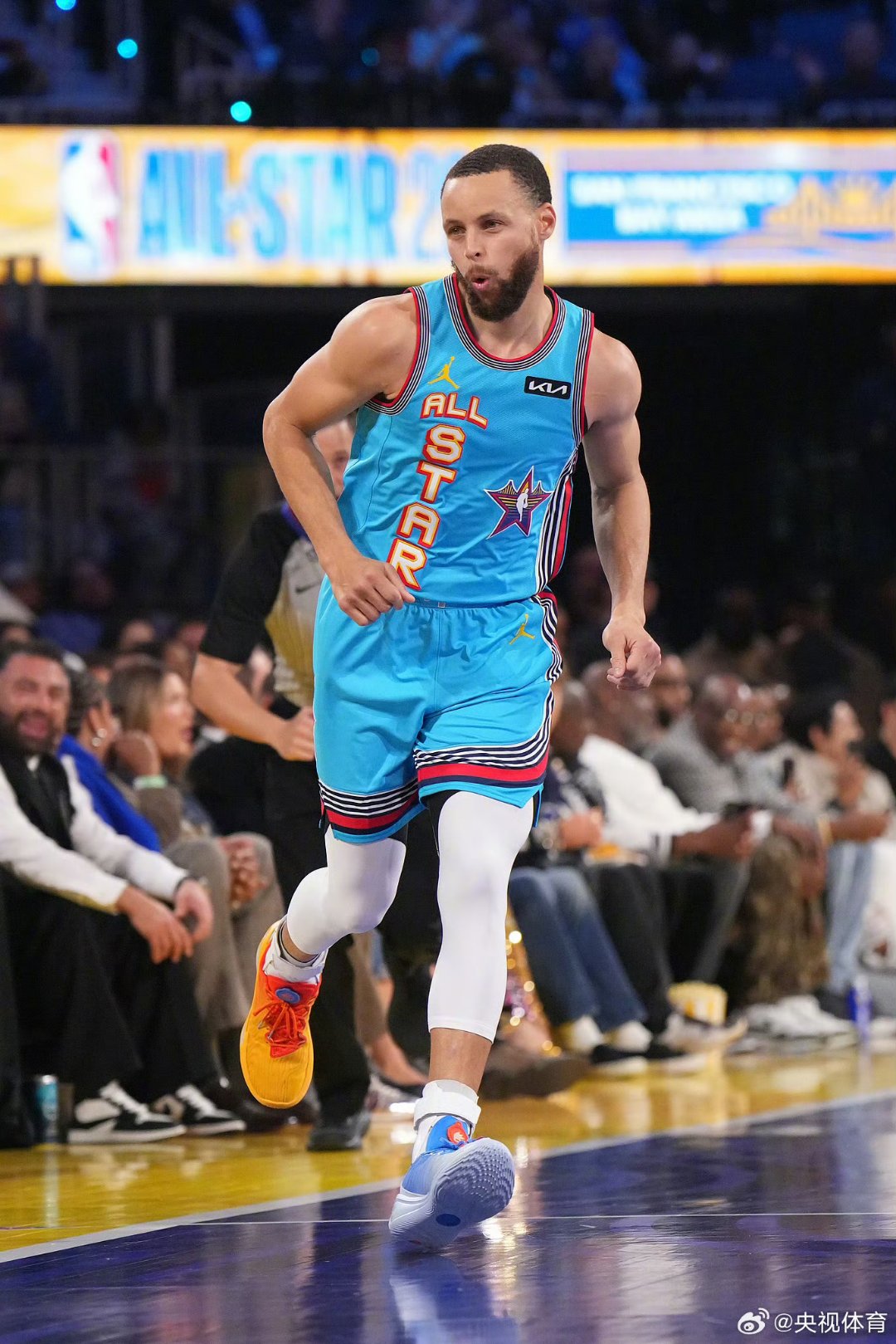 NBA球员斩获篮球常规赛MVP