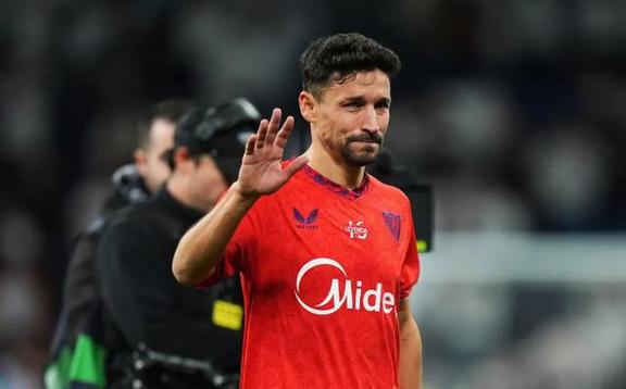 包含塞维利亚碾压意大利，莫德里奇送出助攻的词条